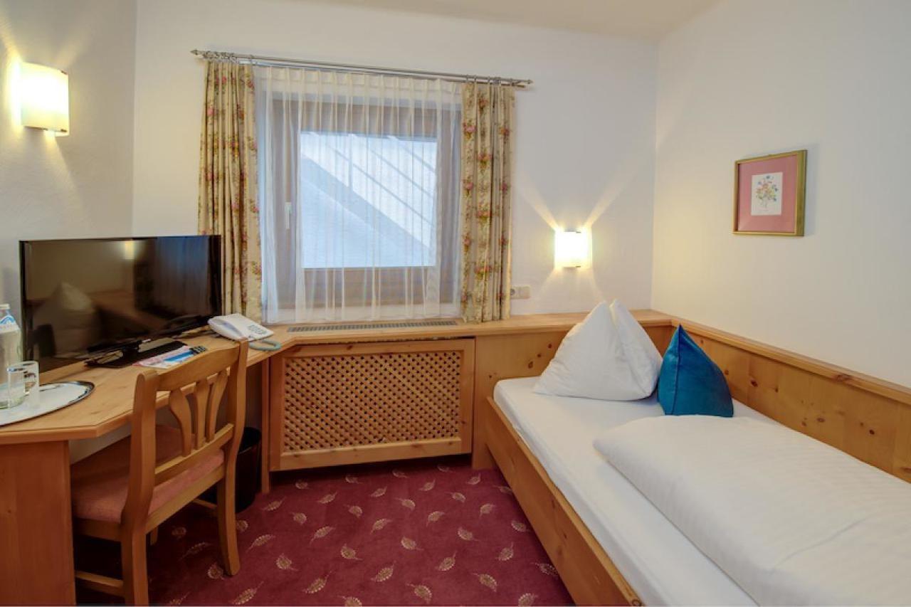 Hotel Wechselberger Saalbach-Hinterglemm Bagian luar foto