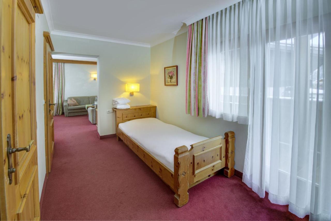 Hotel Wechselberger Saalbach-Hinterglemm Bagian luar foto